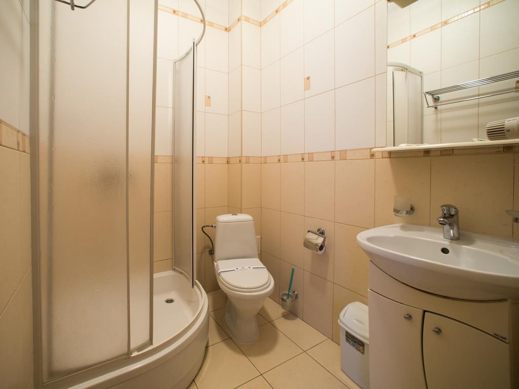 Gala Hotel Kamianets-Podilsky Extérieur photo